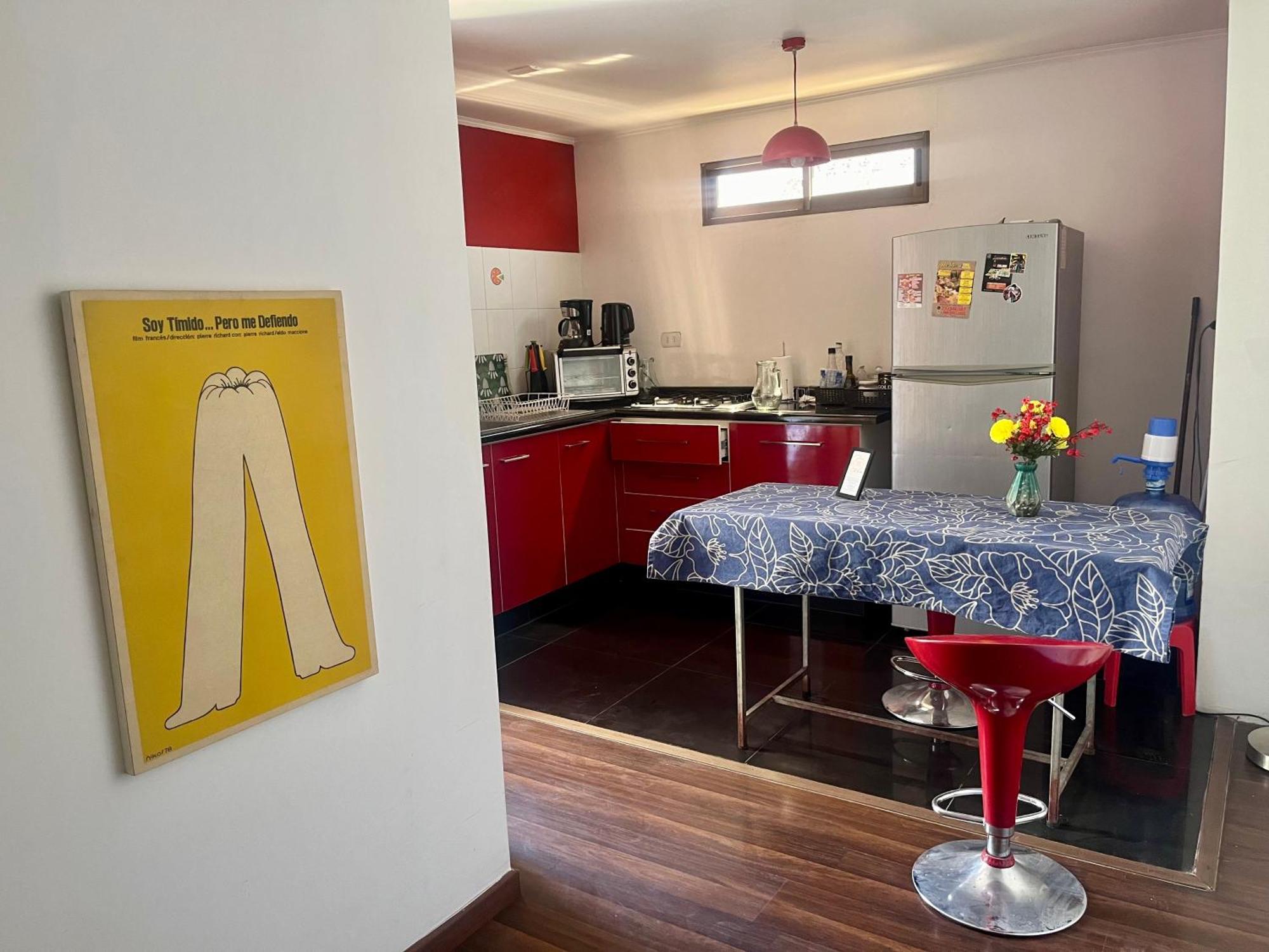 Hostel Tu Espacio Re - Habitaciones Cerca Del Aeropuerto Santiago Dış mekan fotoğraf
